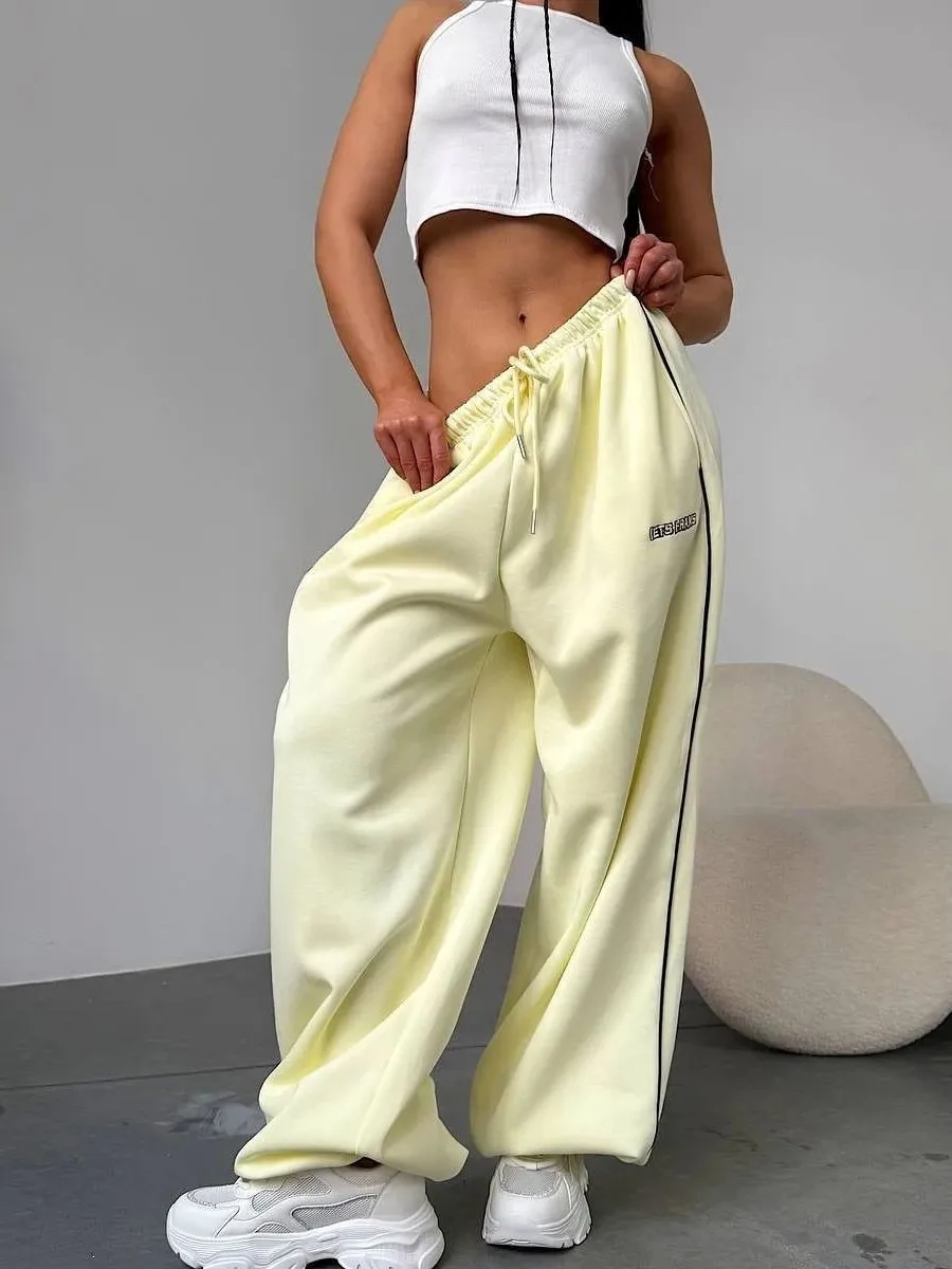 Casual Striped Dstring Ankle Pants Straight Leg Trousers Comfortable Polyester Fiber Women's Casual Pants Elastic Waist
Casual Striped Dstring Ankle Pants Straight Leg Trousers Comfortable Polyester Fiber Women's Casual Pants Elastic Waist