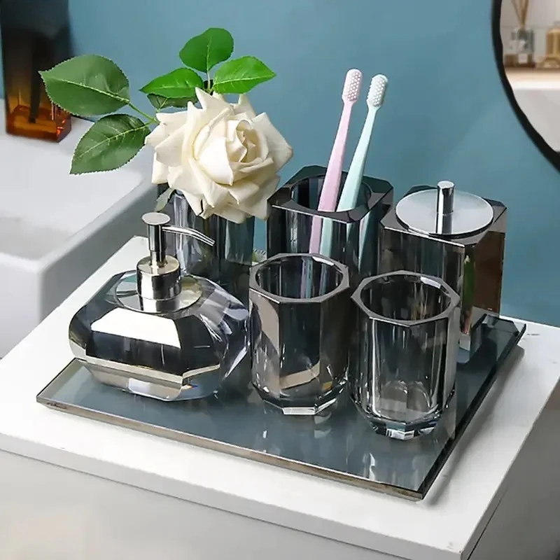 Хрустальная бутылка для лосьона, мыльница, лоток для шампуня, геля для душа, бутылки для домашней ванной комнаты, чашки для полоскания рта, держатель для зубных щеток, коробки для ватных тампонов
Хрустальная бутылка для лосьона, мыльница, лоток для шампуня, геля для душа, бутылки для домашней ванной комнаты, чашки для полоскания рта, держатель для зубных щеток, коробки для ватных тампонов