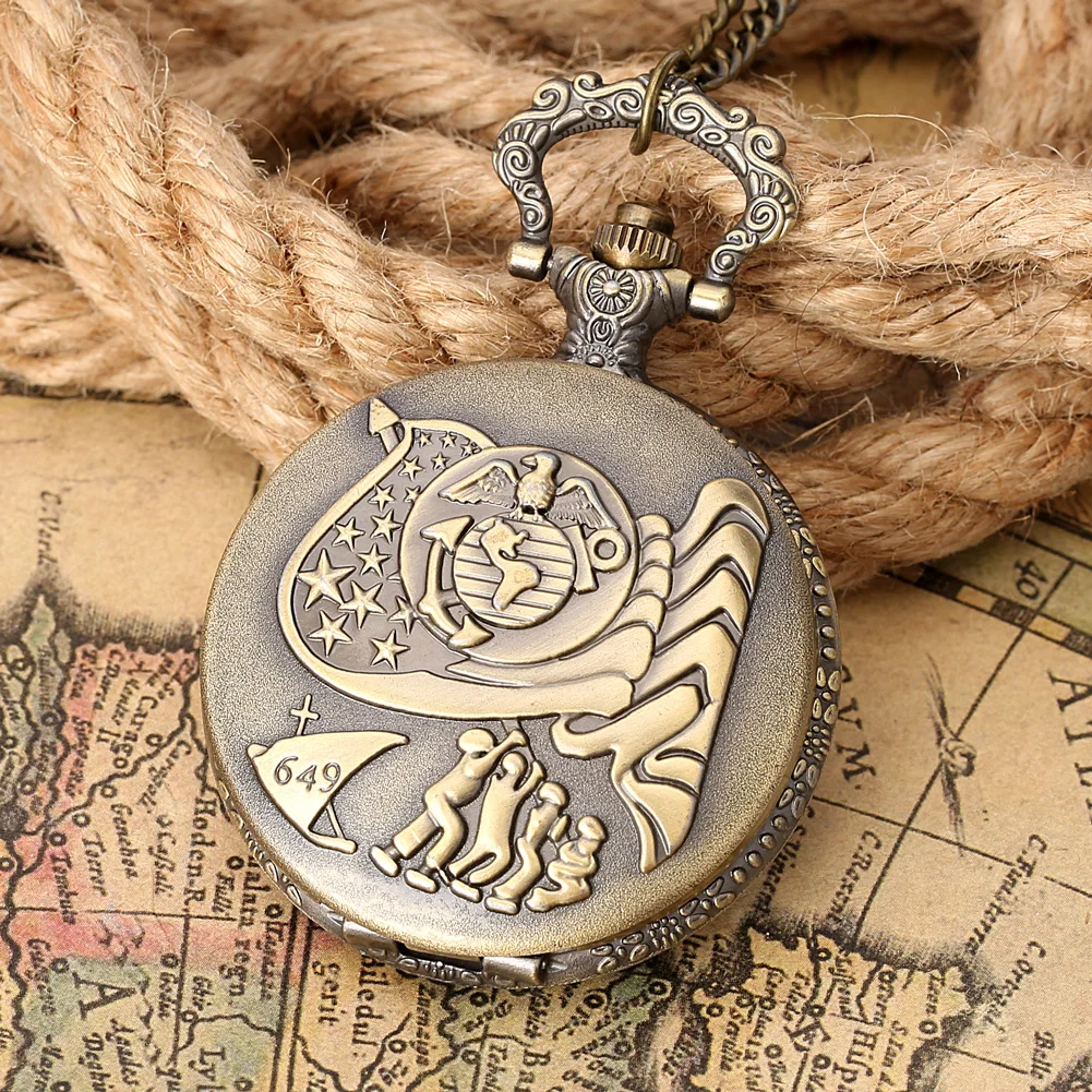Steampunk American Flag Pocket Watch Vintage Bald Eagle Pendant Watch with Chain Creative Gifts for Man Women Reloj De Bolsillo
Steampunk American Flag Pocket Watch Vintage Bald Eagle Pendant Watch with Chain Creative Gifts for Man Women Reloj De Bolsillo