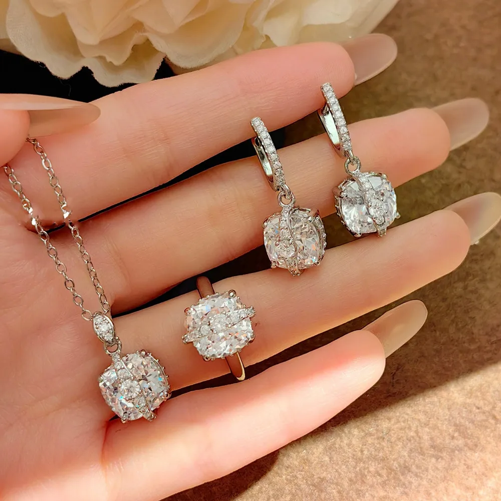 Radiant Cut High Carbon Diamonds Pendant Necklaces for Women Sterling Silver 925 Evening Party Bridal Engagement Jewelry Sets
Radiant Cut High Carbon Diamonds Pendant Necklaces for Women Sterling Silver 925 Evening Party Bridal Engagement Jewelry Sets
