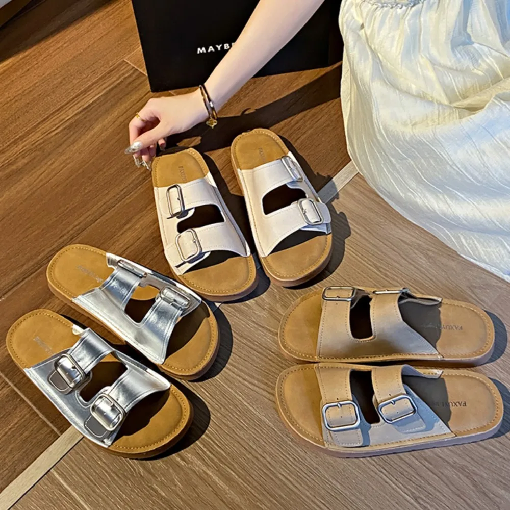 2024 Sliver Beach Shoes Low Ladies' Slippers Luxury Slides Loafers Soft Designer Summer Flat PU Hoof Zapatos Para Mujeres 슬리퍼
2024 Sliver Beach Shoes Low Ladies' Slippers Luxury Slides Loafers Soft Designer Summer Flat PU Hoof Zapatos Para Mujeres 슬리퍼