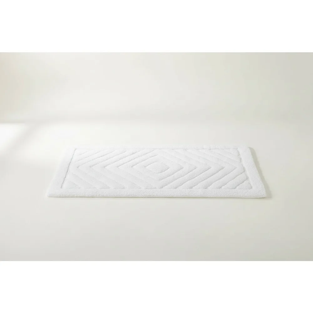 Plush Cotton Bath Mat Set of 2, Spa Style 1'9" x 2'10", Soft & Absorbent for Luxury Bathroom Decor
Plush Cotton Bath Mat Set of 2, Spa Style 1'9" x 2'10", Soft & Absorbent for Luxury Bathroom Decor