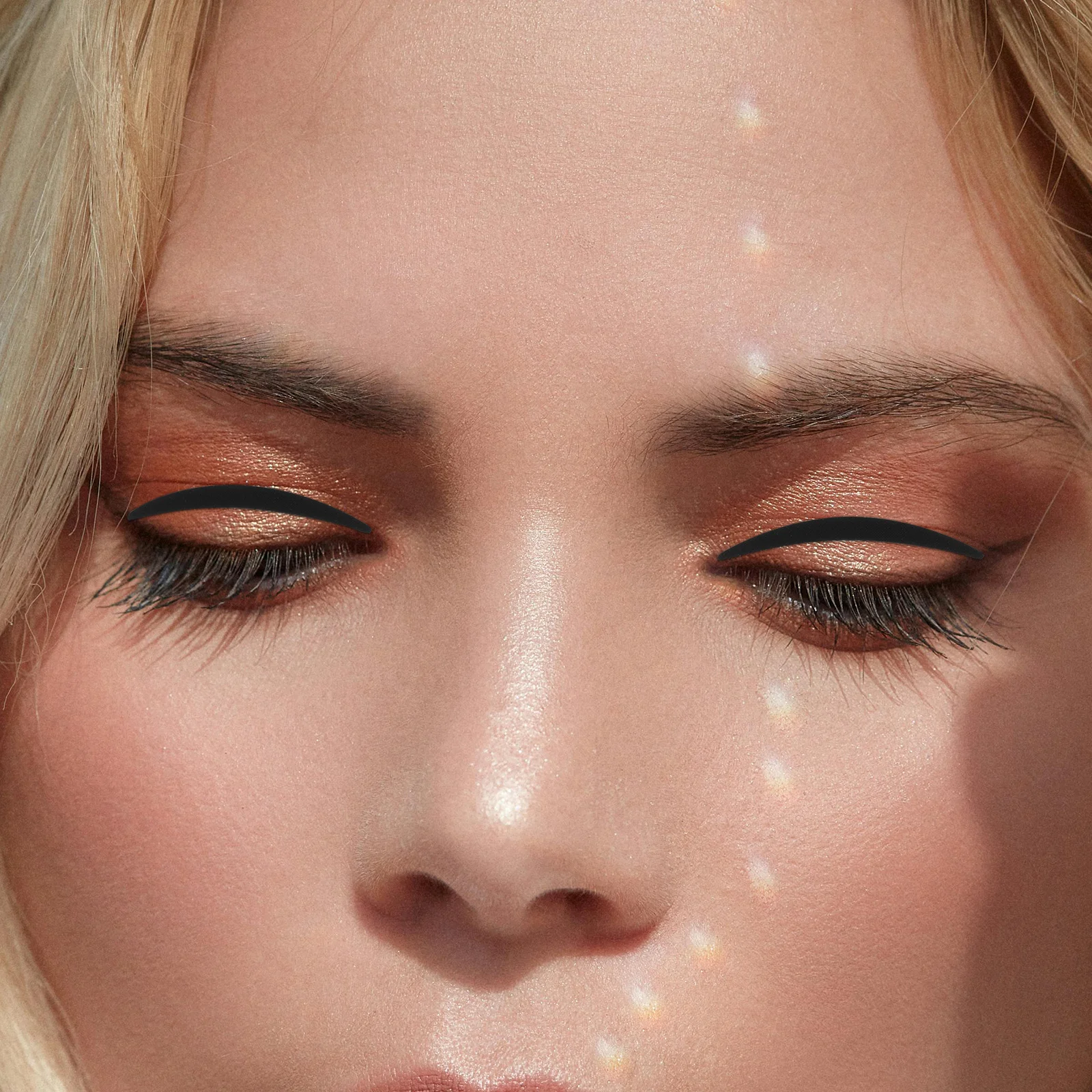 20 Sheets Black Double Eyelid Eyeliner Stickers Self Adhesive Temporary Eye Tape Smoky Style Comfortable Long Wear
20 Sheets Black Double Eyelid Eyeliner Stickers Self Adhesive Temporary Eye Tape Smoky Style Comfortable Long Wear