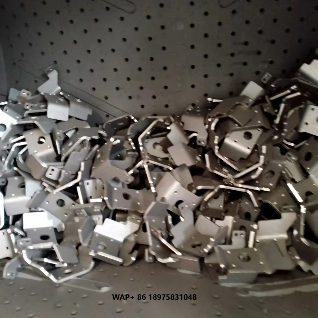 Q32 Type Automatic Abrators Shot Blasting Machine Tumble Belt for Forging Auto Parts with Engine Motor Gearbox Core Components
Q32 Type Automatic Abrators Shot Blasting Machine Tumble Belt for Forging Auto Parts with Engine Motor Gearbox Core Components