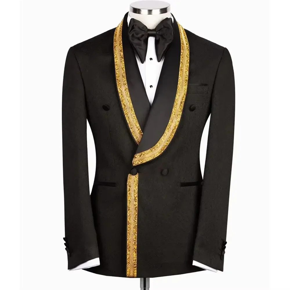 Black Jacquard Suits For Men 2 Pcs With Unique Gold Sequined Trimming Jacket Pants Wedding Groom Tuxedo Formal Custom Dress
Black Jacquard Suits For Men 2 Pcs With Unique Gold Sequined Trimming Jacket Pants Wedding Groom Tuxedo Formal Custom Dress