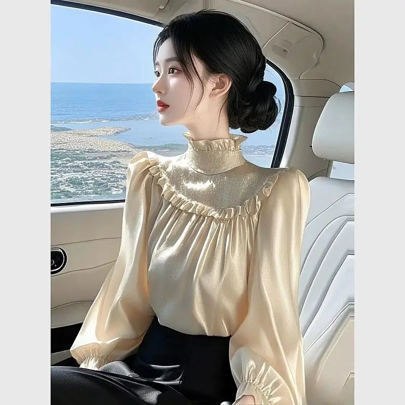 French-style Apricot Blouse for Women Spring New Fashion Light Luxury Unique High-end Satin Shirt
French-style Apricot Blouse for Women Spring New Fashion Light Luxury Unique High-end Satin Shirt