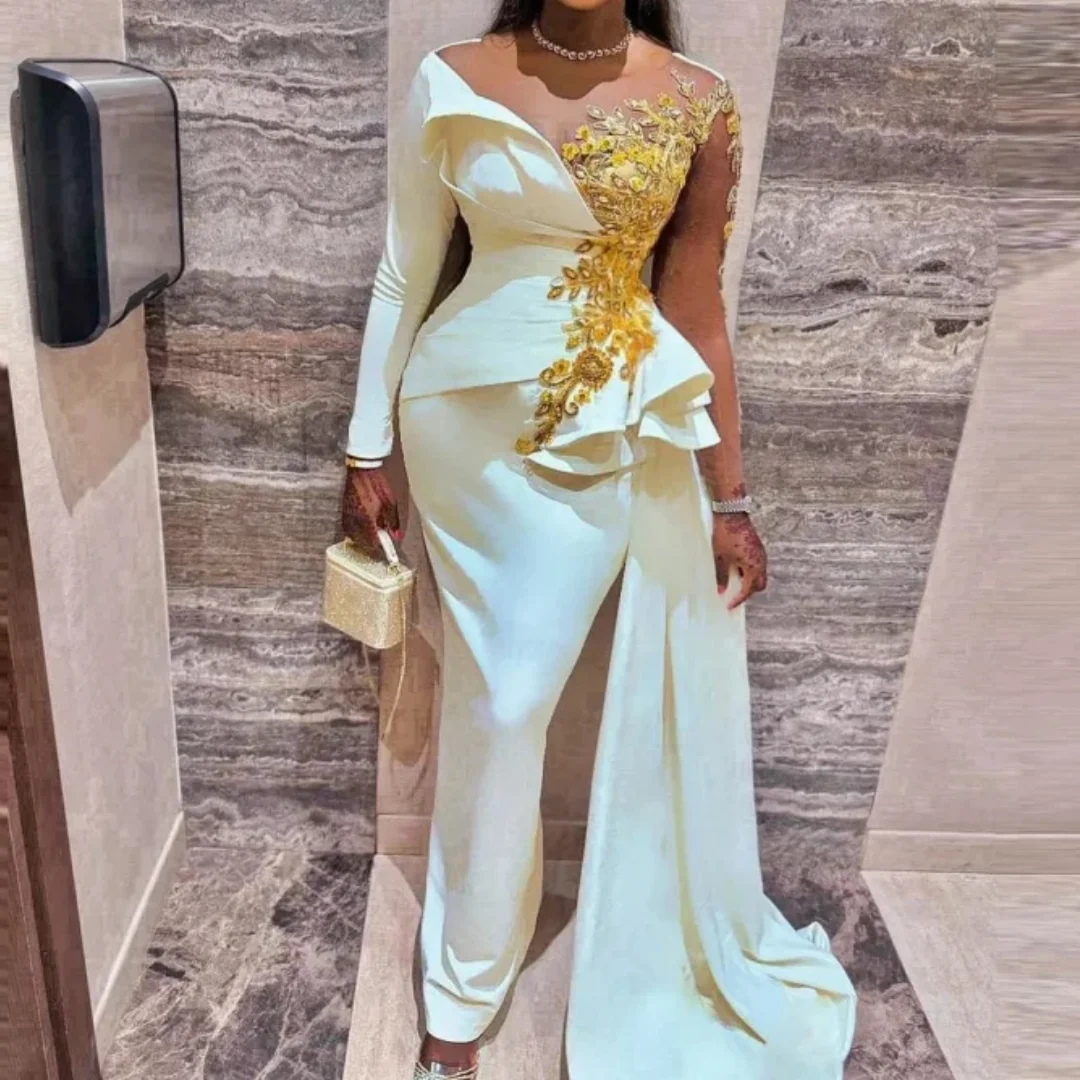 Mermaid With Gold Beaded Appliques Evening Wedding Party Gown for Special Occasions White African Formal Prom Dresses Customized
Mermaid With Gold Beaded Appliques Evening Wedding Party Gown for Special Occasions White African Formal Prom Dresses Customized