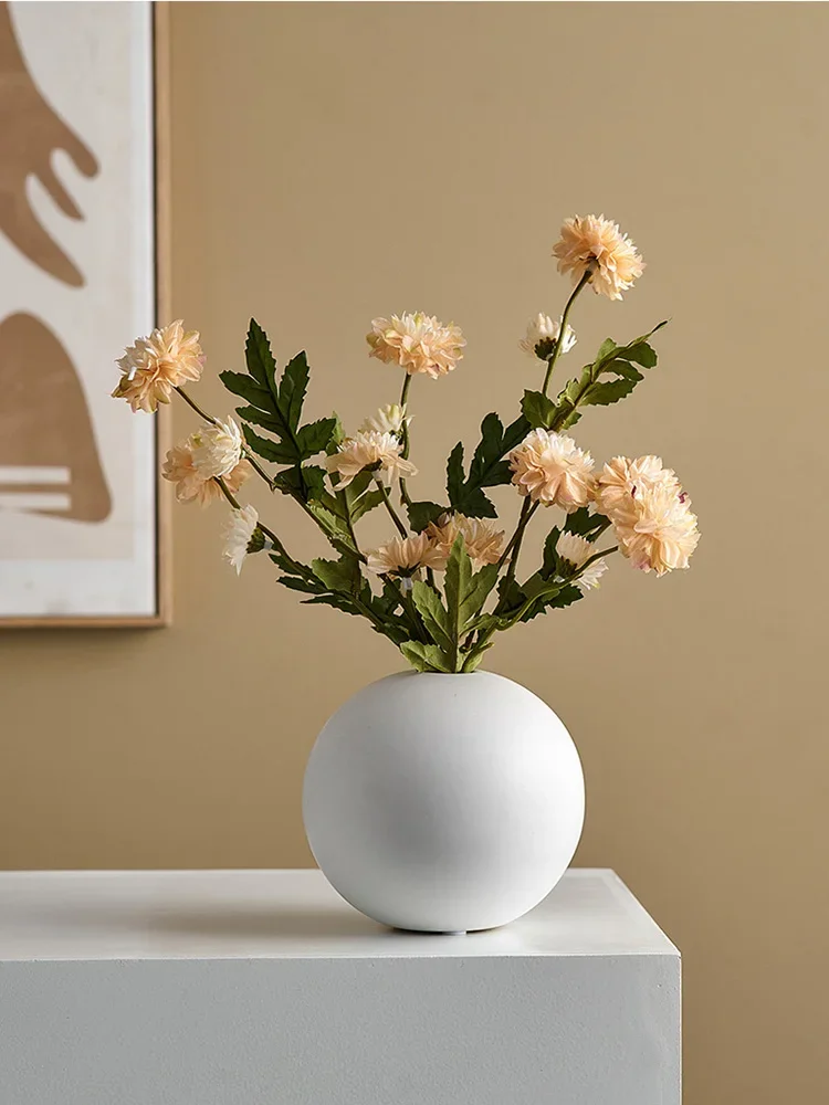 Nordic Ins Style Vase Decoration Modern Ceramic Vases Home Living Room Dining Table Ornament Decor Dried Flower Arrangement
Nordic Ins Style Vase Decoration Modern Ceramic Vases Home Living Room Dining Table Ornament Decor Dried Flower Arrangement