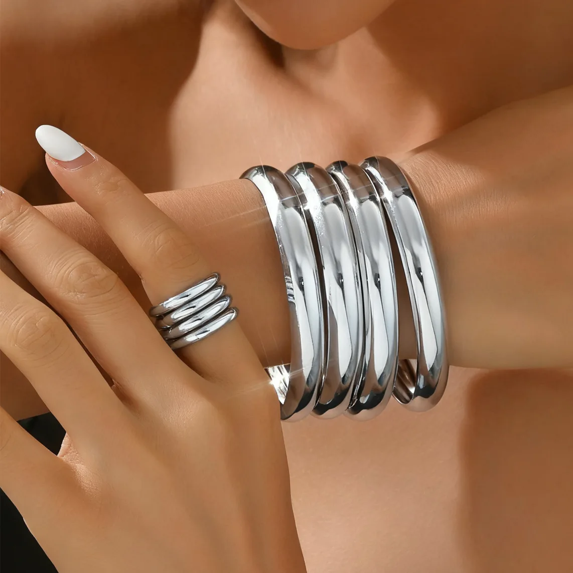 Minimalist Smooth Metal Bracelet & Ring Set, Vintage Stackable Cuff & Index Finger Ring, Unisex
Minimalist Smooth Metal Bracelet & Ring Set, Vintage Stackable Cuff & Index Finger Ring, Unisex