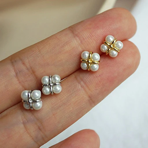 PONYKISS 925 Sterling Silver Mini Pearl Square Geometric Stud Earrings for Women Minimalist Fine Jewelry Classic Accessories
PONYKISS 925 Sterling Silver Mini Pearl Square Geometric Stud Earrings for Women Minimalist Fine Jewelry Classic Accessories