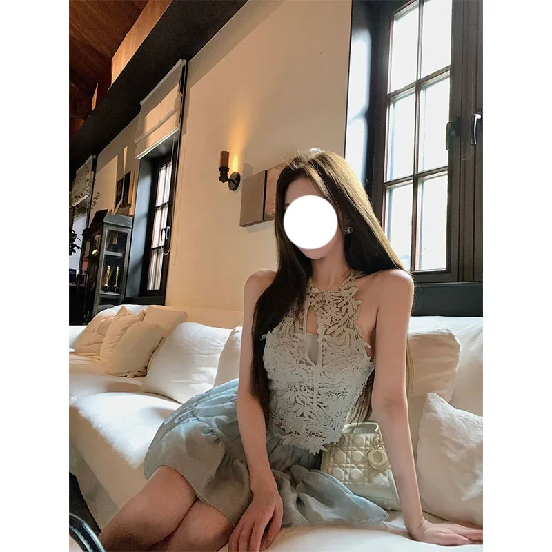 Slimming High Waist Short Skirt Lace Neck Hanging Women's Fashion Set Spring Summer Hollow out Design 1989 Brand
Slimming High Waist Short Skirt Lace Neck Hanging Women's Fashion Set Spring Summer Hollow out Design 1989 Brand