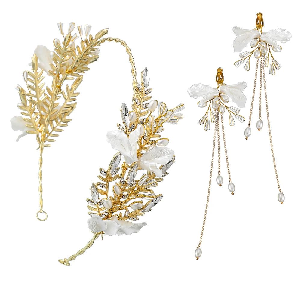Korean Bridal Jewelry Wedding Crown Crystal Head Flower Alloy Earrings Bride Tiara Exquisite Dress Pearl Ear Clips Hair Band Set
Korean Bridal Jewelry Wedding Crown Crystal Head Flower Alloy Earrings Bride Tiara Exquisite Dress Pearl Ear Clips Hair Band Set