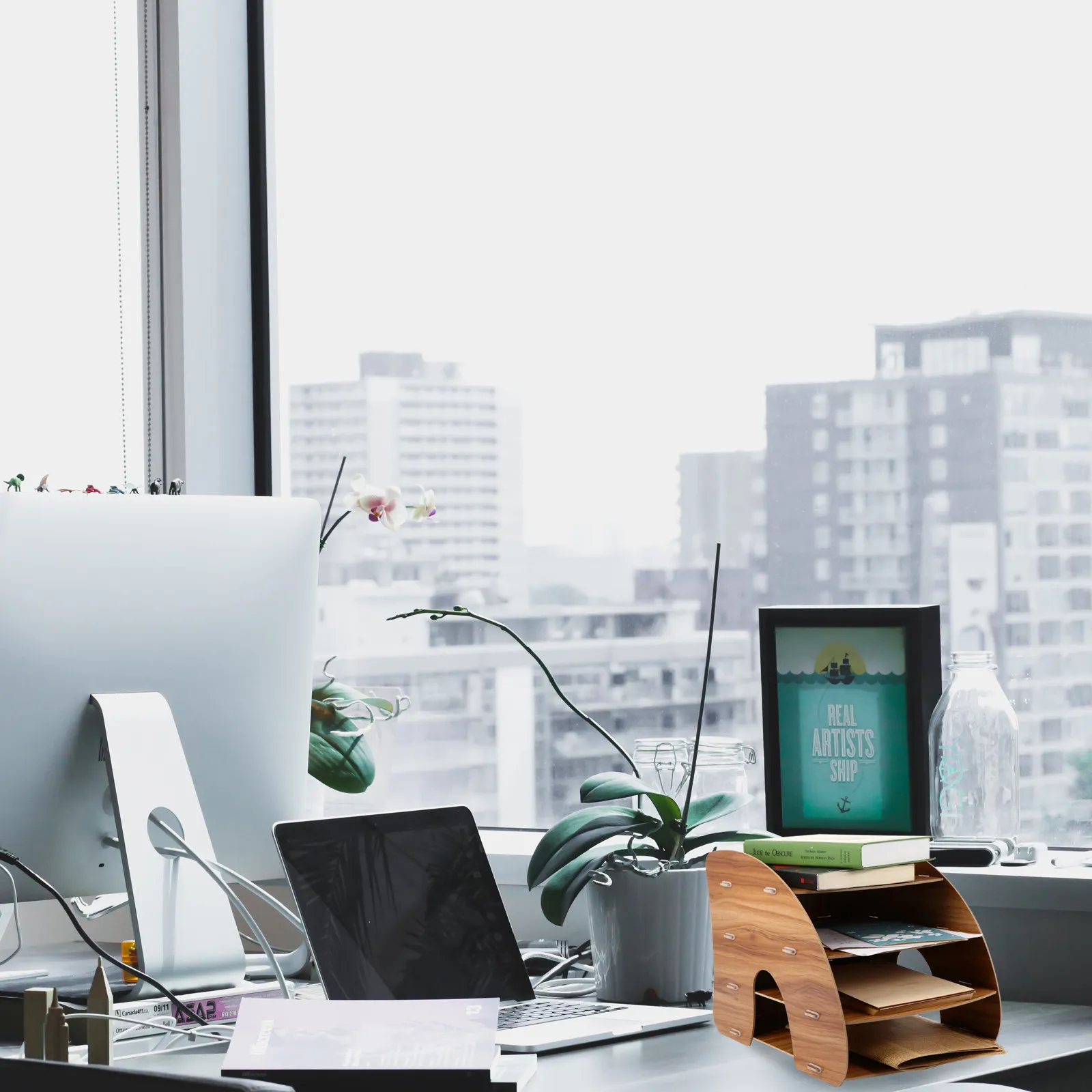 Деревянный настольный органайзер, многоуровневая подставка для хранения, современный дизайн, органайзер для бумаг и файлов, полка для офисных принадлежностей
Деревянный настольный органайзер, многоуровневая подставка для хранения, современный дизайн, органайзер для бумаг и файлов, полка для офисных принадлежностей