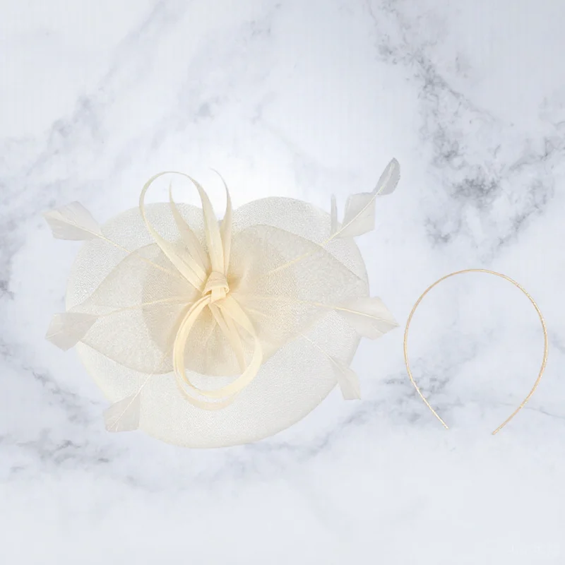 Fascinator Hat Mesh Gauze Plume Banquet Headwear Tea Party Wedding Banquet Headband Hair Accessories Silk Hair Decor
Fascinator Hat Mesh Gauze Plume Banquet Headwear Tea Party Wedding Banquet Headband Hair Accessories Silk Hair Decor