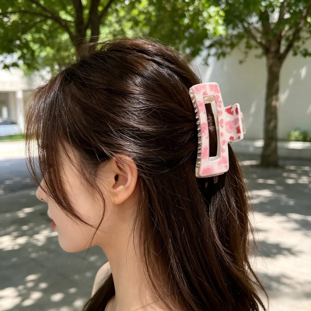 6Pcs/Set Women Girls Claw Clips Heart Hair Claw Nonslip Crab Hairpins Barrette Fashion Hair Accessories Gifts Hair Accessories
6Pcs/Set Women Girls Claw Clips Heart Hair Claw Nonslip Crab Hairpins Barrette Fashion Hair Accessories Gifts Hair Accessories