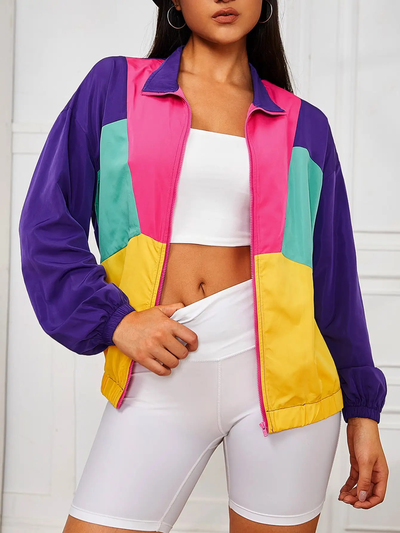 Женская ветровка с цветными блоками и спущенным плечом – стиль ретро Y2K, на молнии, легкая
Женская ветровка с цветными блоками и спущенным плечом – стиль ретро Y2K, на молнии, легкая