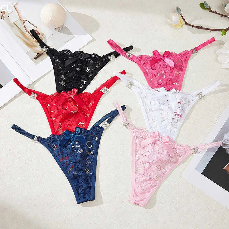 Women Thongs Sexy G-String Low-Waist Female Underpants Perspective Lingerie Lace Women Panties Floral Sexy Underwear
Women Thongs Sexy G-String Low-Waist Female Underpants Perspective Lingerie Lace Women Panties Floral Sexy Underwear