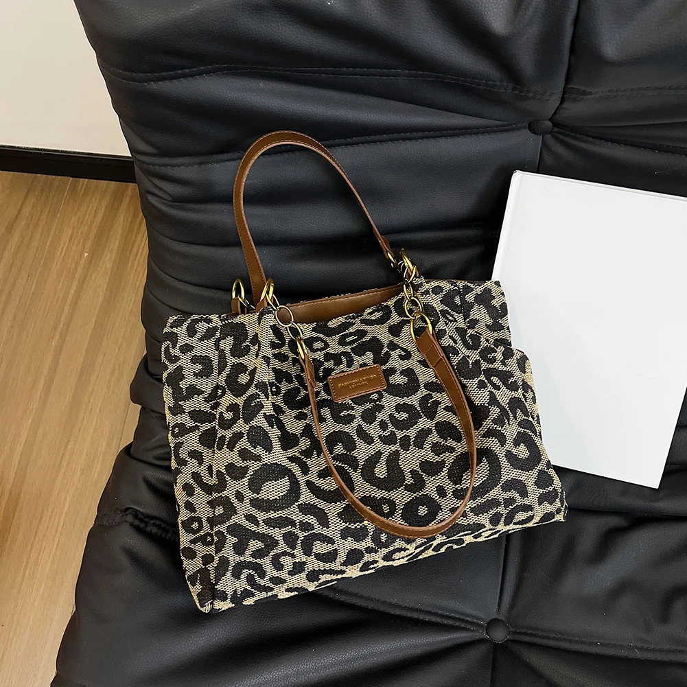 Women Tote Bag Leopard Print Canvas Shoulder Bag Multi-Pockets Underarm Bag with Zipper for Work Shopping
Women Tote Bag Leopard Print Canvas Shoulder Bag Multi-Pockets Underarm Bag with Zipper for Work Shopping