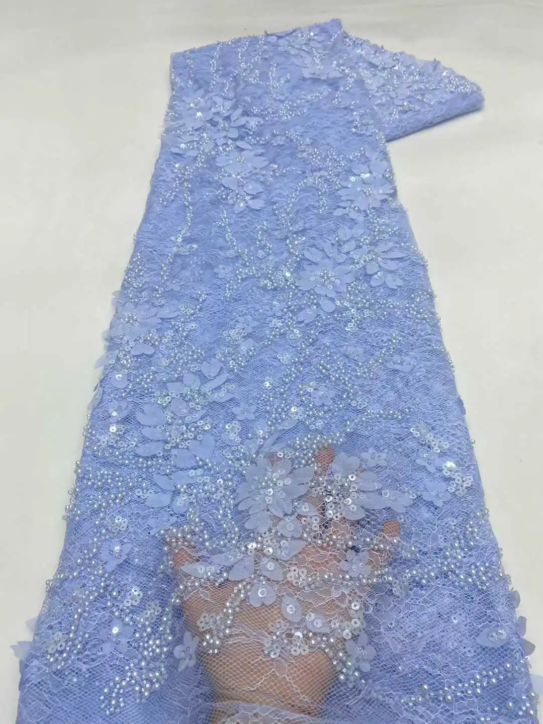 Luxury French Tulle Net Lace With Sequins And Beads African Nigerian Embroidered Lace Fabric Lace Fabric For Dress Sewing
Luxury French Tulle Net Lace With Sequins And Beads African Nigerian Embroidered Lace Fabric Lace Fabric For Dress Sewing