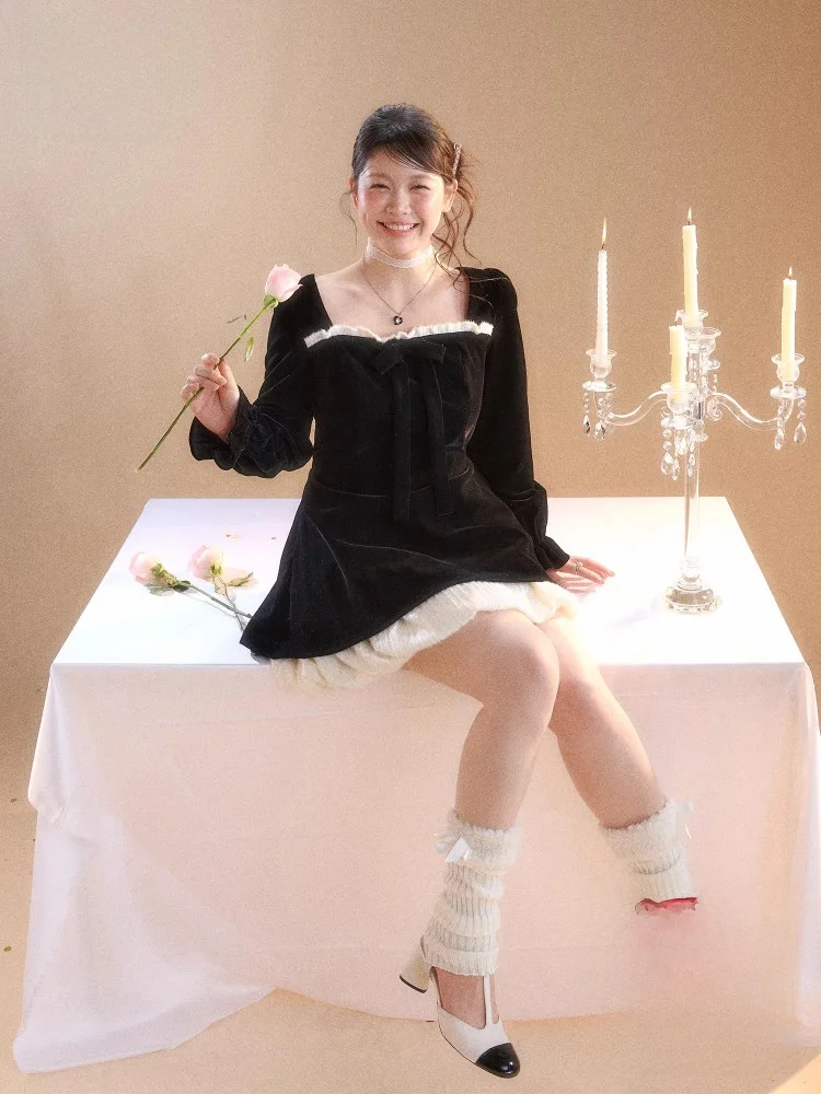 Платье из бархата больших размеров с кружевным подолом, квадратным вырезом, стройнящим А-образным силуэтом, в корейском стиле, для повседневной носки, с завышенной талией, длинное
Платье из бархата больших размеров с кружевным подолом, квадратным вырезом, стройнящим А-образным силуэтом, в корейском стиле, для повседневной носки, с завышенной талией, длинное