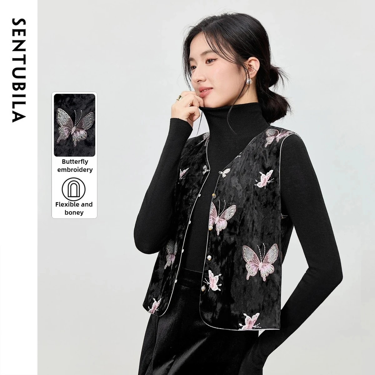 SENTUBILA Velvet Vest for Woman 2025 Autumn V-Neck Chinese Style Butterfly Bead Button Sleeveless Chic Embroidery Top Q53JE3554
SENTUBILA Velvet Vest for Woman 2025 Autumn V-Neck Chinese Style Butterfly Bead Button Sleeveless Chic Embroidery Top Q53JE3554
