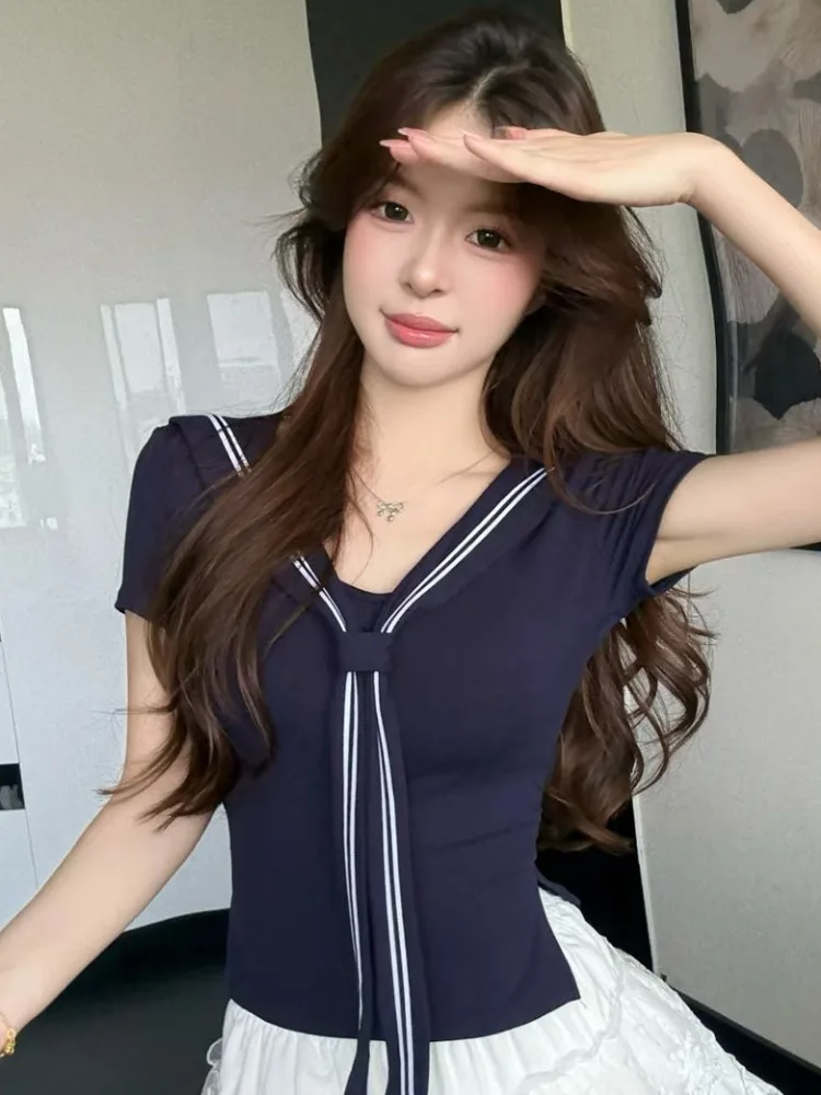 Korean Style Short Sleeve T-Shirt Women's Spring Summer Slim Fit Naval Collar Short Length Side Slit Pleated Top Youthful
Korean Style Short Sleeve T-Shirt Women's Spring Summer Slim Fit Naval Collar Short Length Side Slit Pleated Top Youthful