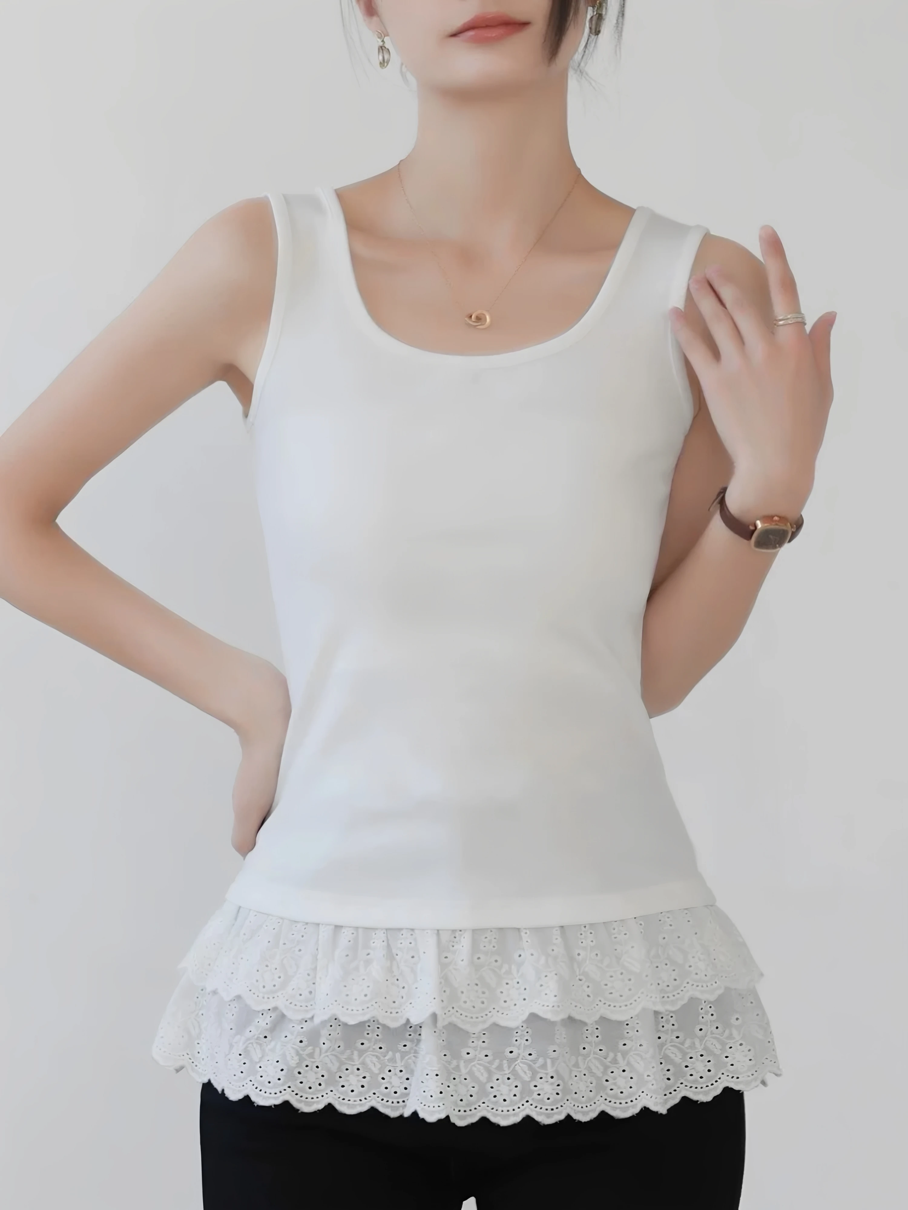 Women's Lace Hem Tank Top 95 Cotton Sleeveless Layering Summer Simple Style plus Size Base Layer Shirt Inner Wear
Women's Lace Hem Tank Top 95 Cotton Sleeveless Layering Summer Simple Style plus Size Base Layer Shirt Inner Wear