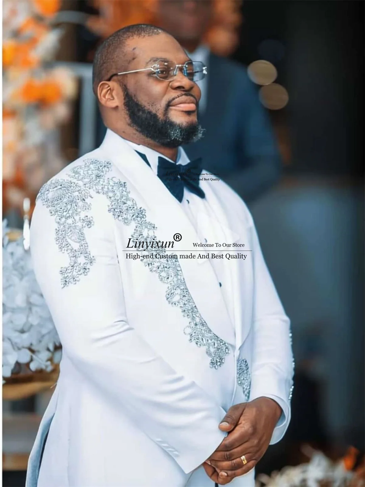 Sparkly Crystal Diamond Men Suits 2 Pieces Sets Wedding Party trajes para hombre Customized Slim Fit Outfit Groom Party Blazer
Sparkly Crystal Diamond Men Suits 2 Pieces Sets Wedding Party trajes para hombre Customized Slim Fit Outfit Groom Party Blazer