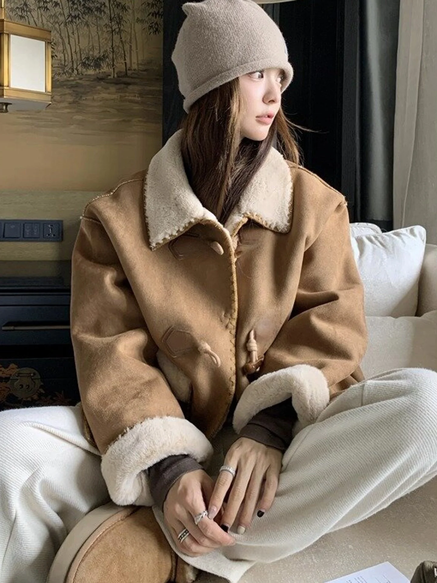 Women's Suede Fce Lined Jaet Autumn Winter ort Motorcycle Sle Top Leather Fur Inteated Button up Coat Korean Colle...
Women's Suede Fce Lined Jaet Autumn Winter ort Motorcycle Sle Top Leather Fur Inteated Button up Coat Korean Colle...