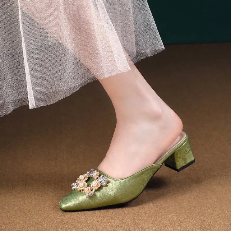 Summer Cool Slippers Women Wear Fashion Bag Head Shoes Versatile Women Shoes for Women
Summer Cool Slippers Women Wear Fashion Bag Head Shoes Versatile Women Shoes for Women