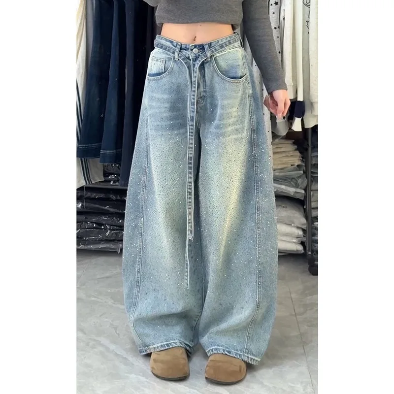 American Retro Diamond Embellied Wide Leg Jeans Women's Loose Fit Dstring Design High Waist Cotton Stretch Denim
American Retro Diamond Embellied Wide Leg Jeans Women's Loose Fit Dstring Design High Waist Cotton Stretch Denim