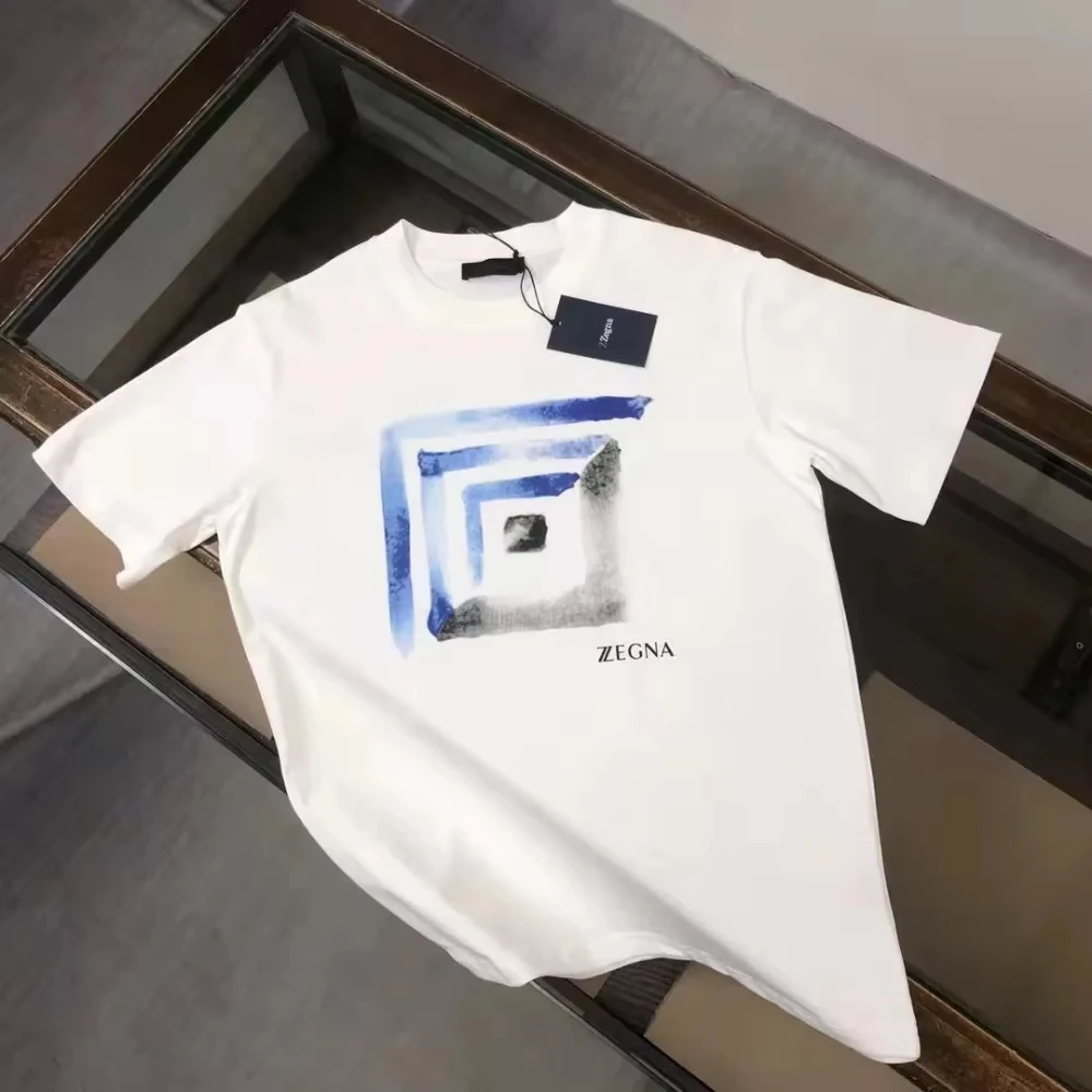 Graffiti Printing Alphabet Versatile Short-sleeved T-shirt Top Personalized Men's and Women's Same Casual Sports Short Sleeves
Graffiti Printing Alphabet Versatile Short-sleeved T-shirt Top Personalized Men's and Women's Same Casual Sports Short Sleeves