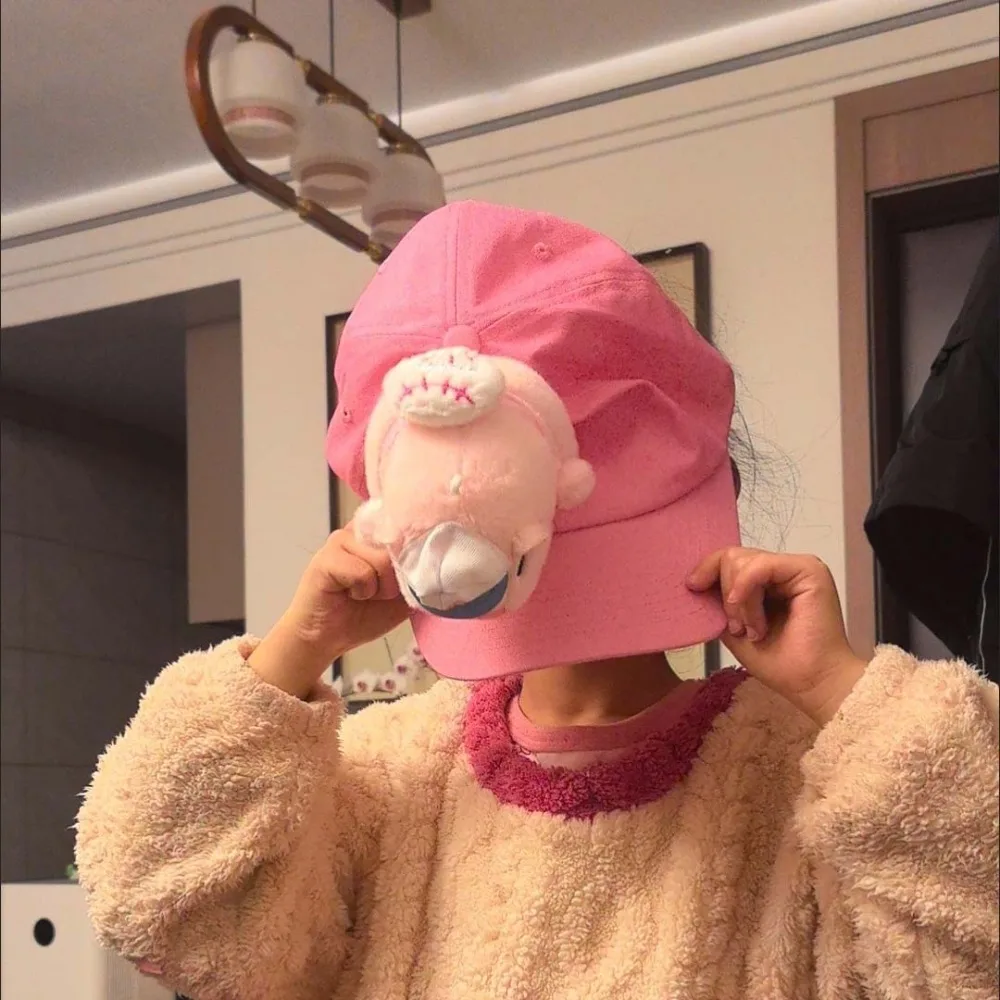 Дышащая бейсболка с капибарой, вышитыми буквами, регулируемая, детская, с козырьком, мультяшная, легкая, солнцезащитная кепка для мальчиков
Дышащая бейсболка с капибарой, вышитыми буквами, регулируемая, детская, с козырьком, мультяшная, легкая, солнцезащитная кепка для мальчиков