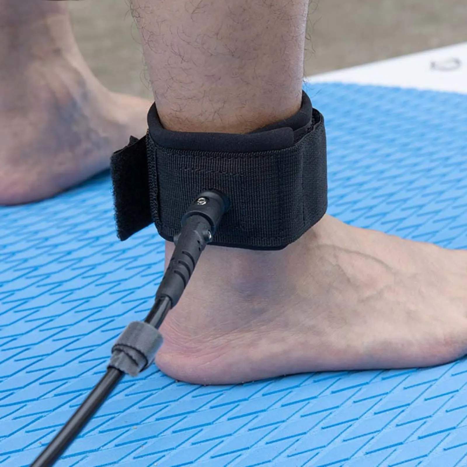 Wave Leash TPU SUP Leash Surfboard Ankle Strap Straight Cord Paddleboard Leg Rope Long-Lasting for Surfing
Wave Leash TPU SUP Leash Surfboard Ankle Strap Straight Cord Paddleboard Leg Rope Long-Lasting for Surfing