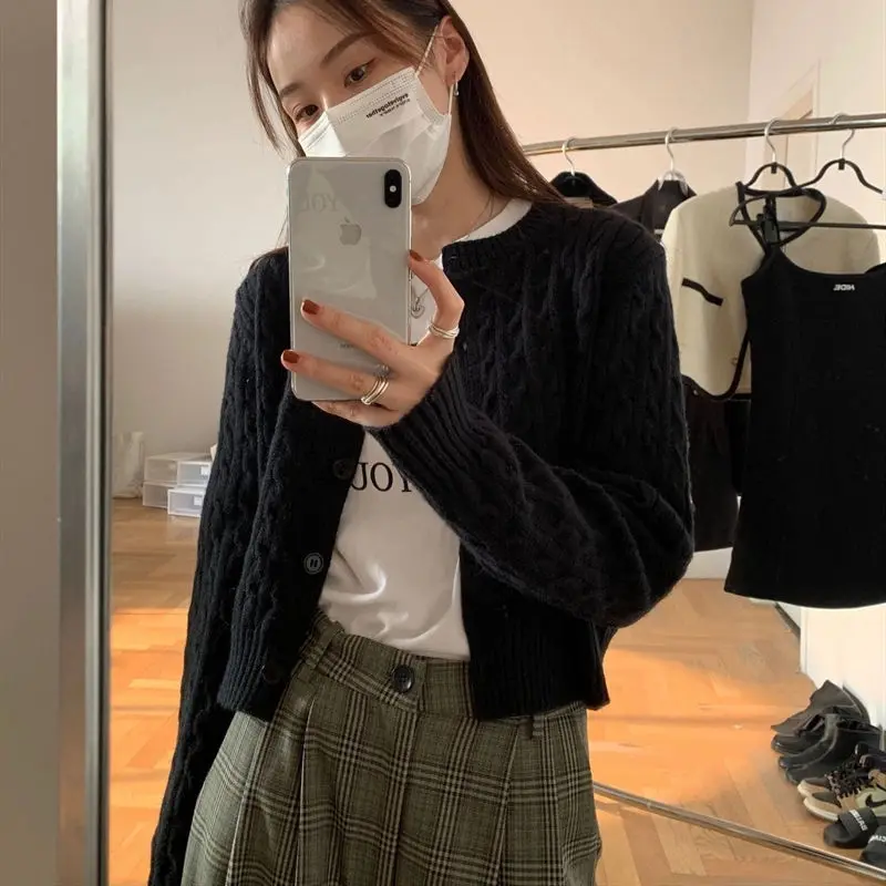 Cardigans Woman Blue Sweaters Womens Spring Illusion-Two-Pieces Wool-Feel Mohair Half-Turtleneck Sleeve Harajuku Spliced Vintage
Cardigans Woman Blue Sweaters Womens Spring Illusion-Two-Pieces Wool-Feel Mohair Half-Turtleneck Sleeve Harajuku Spliced Vintage