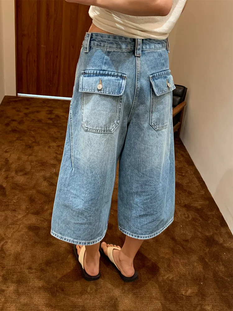 High Waist Straight Leg Jeans plus Size Women's Summer Casual Slimming Denim Shorts Mid-Calf Length Classic Vintage Style
High Waist Straight Leg Jeans plus Size Women's Summer Casual Slimming Denim Shorts Mid-Calf Length Classic Vintage Style
