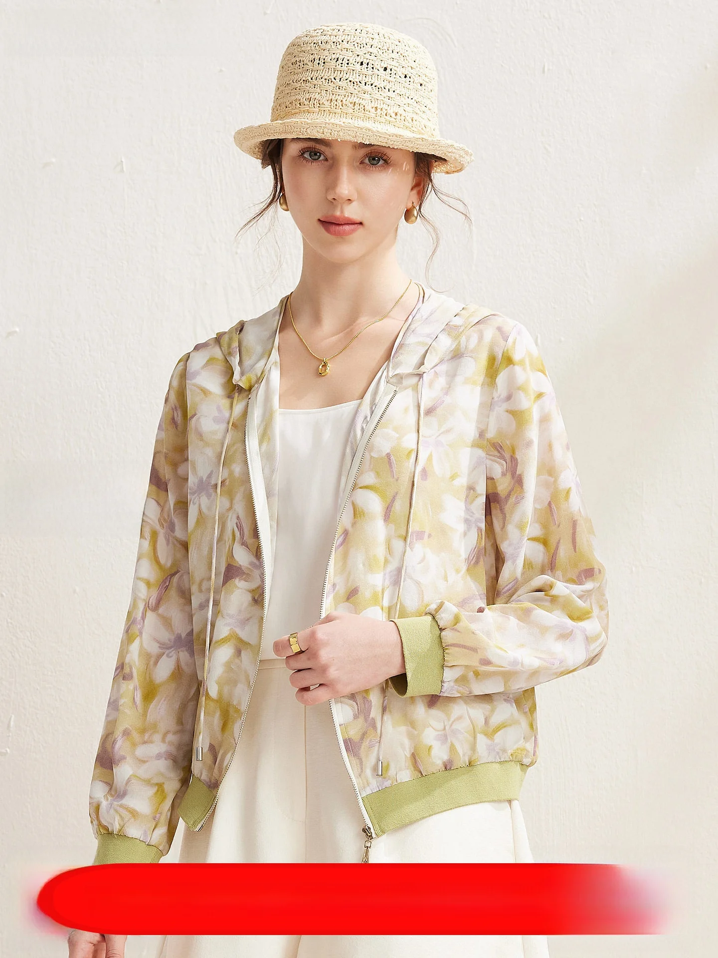 Zhaojun Spring Summer New Style Silk Double Gauze Floral Jacket Women's Hooded Long Sleeve Fashionable Printed Silk Top
Zhaojun Spring Summer New Style Silk Double Gauze Floral Jacket Women's Hooded Long Sleeve Fashionable Printed Silk Top