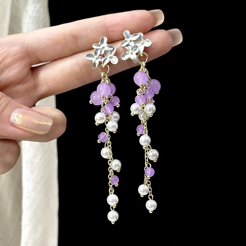 Exquisite Purple Grape Tassel Earrings For Women Sweet Fashion Pearl Fruit Flower Pendant Earring Casual Party Jewelry Girl Gift
Exquisite Purple Grape Tassel Earrings For Women Sweet Fashion Pearl Fruit Flower Pendant Earring Casual Party Jewelry Girl Gift