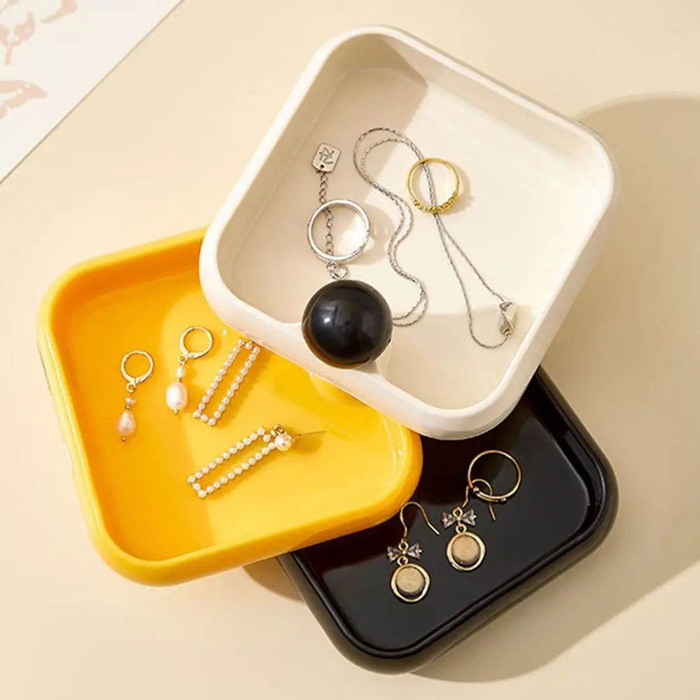 Creative Jewelry Storage Holder 3/4 Layers DIY Necklace Storage Container 360 Degree Rotating Multi-Layer
Creative Jewelry Storage Holder 3/4 Layers DIY Necklace Storage Container 360 Degree Rotating Multi-Layer