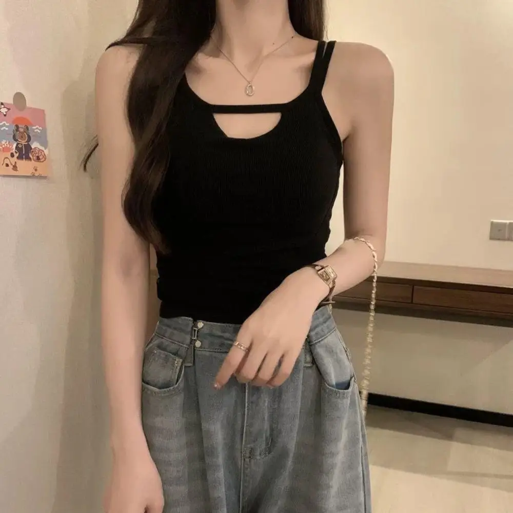 Simple Hollow Out Bra With Pads Women Summer Top Solid Color Sleeveless Tank Tops T-shirt With Cups Sexy Elastic Slim Crop Top 
Simple Hollow Out Bra With Pads Women Summer Top Solid Color Sleeveless Tank Tops T-shirt With Cups Sexy Elastic Slim Crop Top