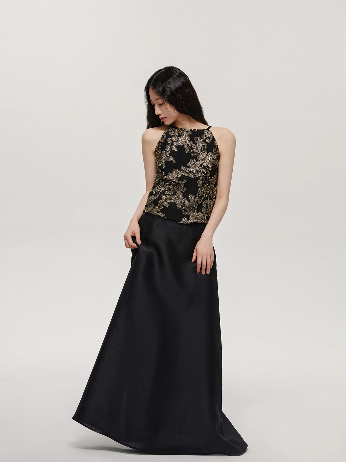 Lin Zhi 2024 Summer New Arrival High-End Copper Ammonia Silk Traditional Chinese Sle Vest Top Women's Cotton Blend o...
Lin Zhi 2024 Summer New Arrival High-End Copper Ammonia Silk Traditional Chinese Sle Vest Top Women's Cotton Blend o...