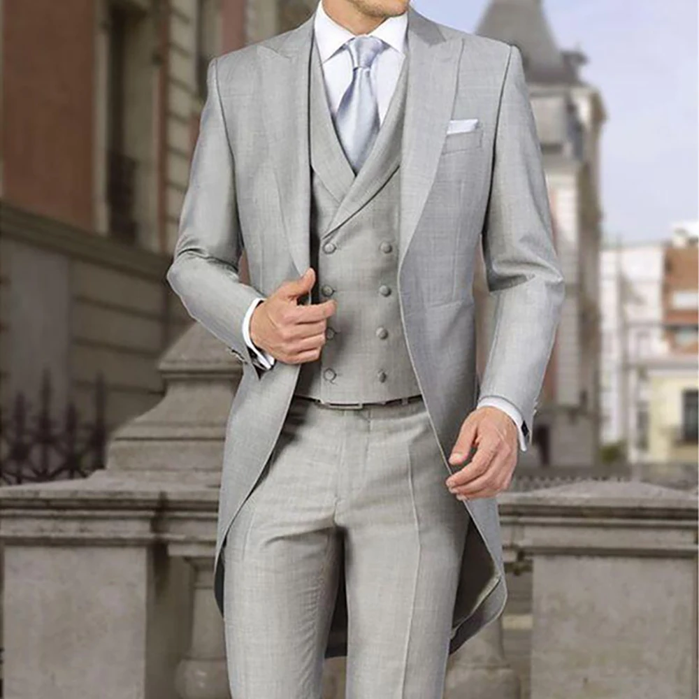 Slim Light Grey Tuxedo Men Suit Peak Lapel 3 Pieces(Jacket+Pants+Vest) Male Formal Wedding Party Set
Slim Light Grey Tuxedo Men Suit Peak Lapel 3 Pieces(Jacket+Pants+Vest) Male Formal Wedding Party Set