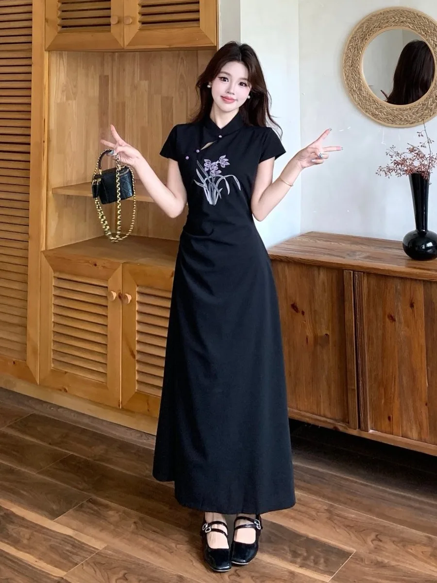 plus Size Traditional Chinese Style Stand Collar Qipao Dress Slimming Design Summer New Arrival Little Black Dress A-Line Skirt
plus Size Traditional Chinese Style Stand Collar Qipao Dress Slimming Design Summer New Arrival Little Black Dress A-Line Skirt