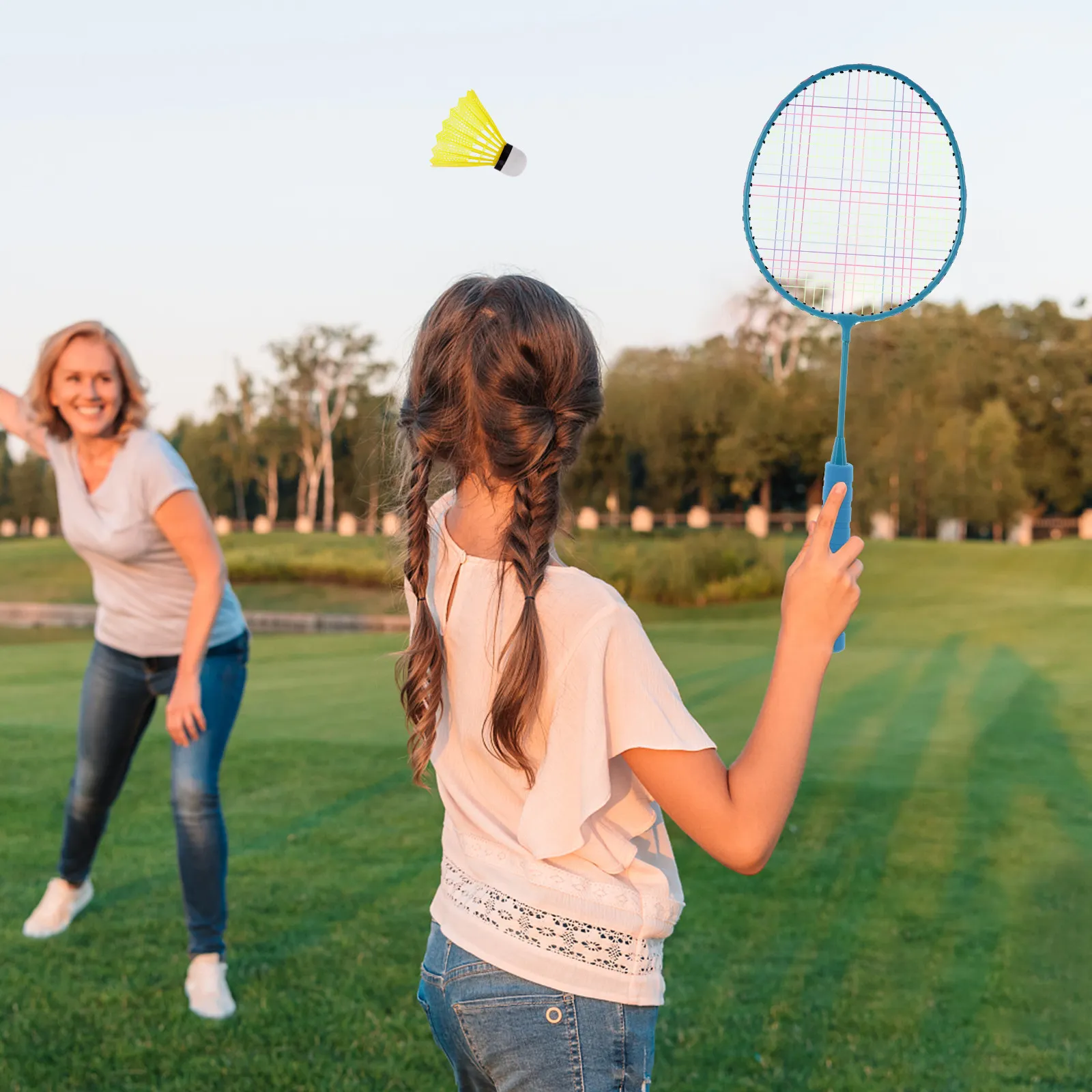 1Set Children Badminton Racket Set Safe Ergonomic Size for Kids 3-12 Years Real Sports Experience Hand-Eye Reaction Training
1Set Children Badminton Racket Set Safe Ergonomic Size for Kids 3-12 Years Real Sports Experience Hand-Eye Reaction Training