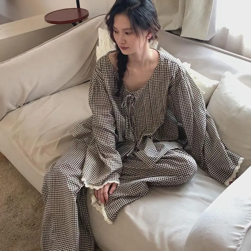 Fashion Plaid Pyjamas Femme New Loose Casual Sleepwear Pajamas Set Spring Autumn Home Women's Nightwear Pijamas Suit Room Wear
Fashion Plaid Pyjamas Femme New Loose Casual Sleepwear Pajamas Set Spring Autumn Home Women's Nightwear Pijamas Suit Room Wear