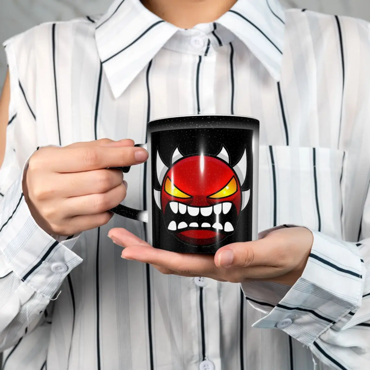 Video Game Geometry Dash Mug Funny Ceramic Coffee Cups Tea Mugs Milk Cup Drinkware Gifts for Friends
Video Game Geometry Dash Mug Funny Ceramic Coffee Cups Tea Mugs Milk Cup Drinkware Gifts for Friends