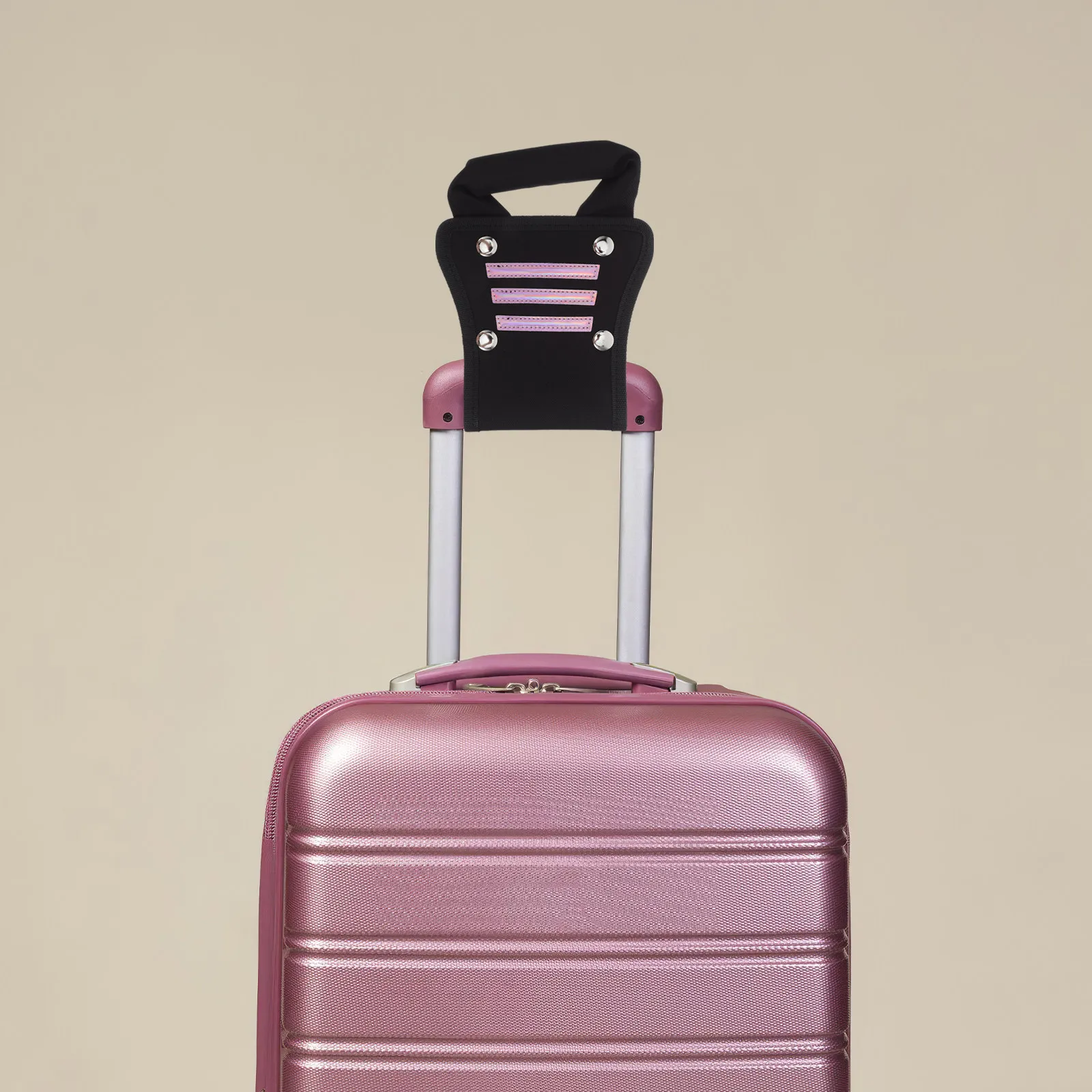 Travel Suitcase Pull Handle Extender 7 Inch Detachable Luggage Handle for Suitcases with Soft Nylon Grip Easy Install
Travel Suitcase Pull Handle Extender 7 Inch Detachable Luggage Handle for Suitcases with Soft Nylon Grip Easy Install