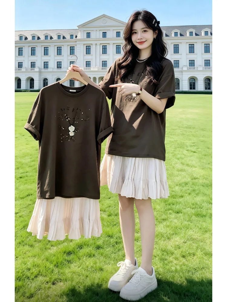 Casual Summer Outfit Women's Loose Slimming Short Sleeve T-Shirt Elegant Skirt Two-Piece Set Breathable Comfortable Fashion
Casual Summer Outfit Women's Loose Slimming Short Sleeve T-Shirt Elegant Skirt Two-Piece Set Breathable Comfortable Fashion