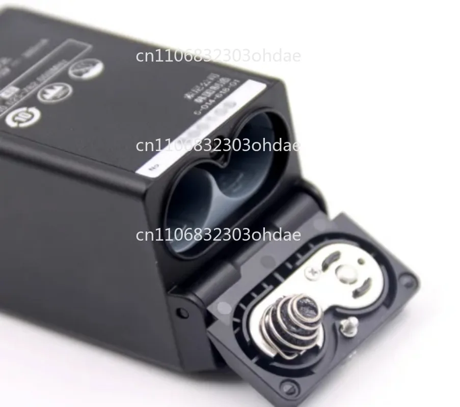 UTX-P40 Ручной источник питания 48 В Bee Оригинальные аксессуары Оборудование для записи экипажа
UTX-P40 Ручной источник питания 48 В Bee Оригинальные аксессуары Оборудование для записи экипажа