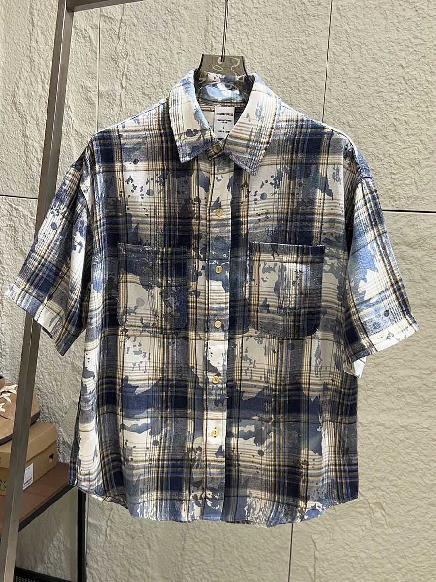Retro Japanese Style Men's Shirt Loose Fit Summer Breathable Checkered Short Sleeve Button up Collar Versatile Youth Fashion
Retro Japanese Style Men's Shirt Loose Fit Summer Breathable Checkered Short Sleeve Button up Collar Versatile Youth Fashion